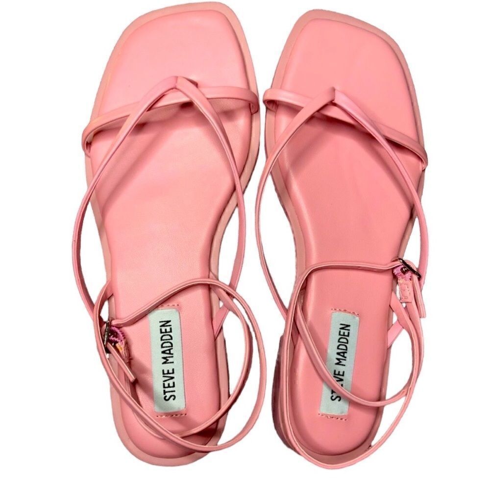 NWT STEVE MADDEN Pink Rise Flat Sandals. Cross Back Straps Slip On Toe. Size: 7 - Picture 2 of 3